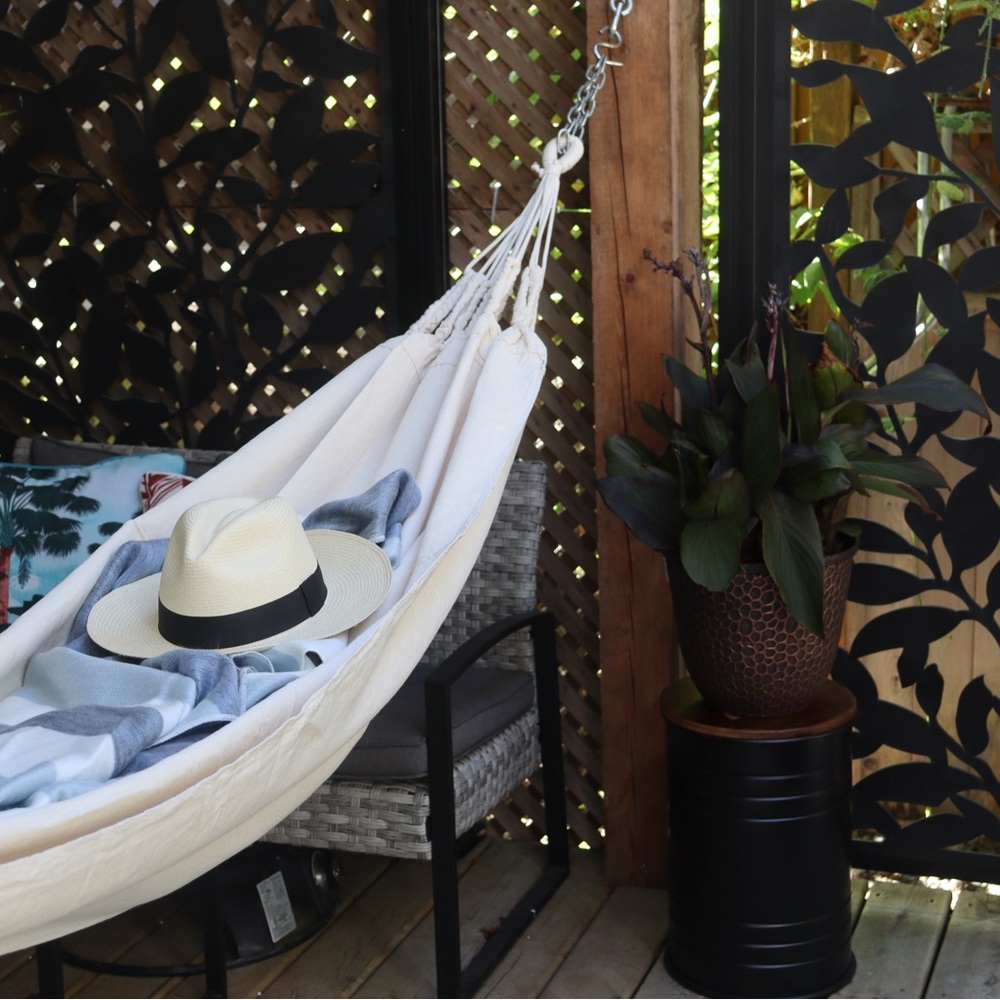 Cotton Ivory Hammock, Handcrafted by local artisans in Ecuador
